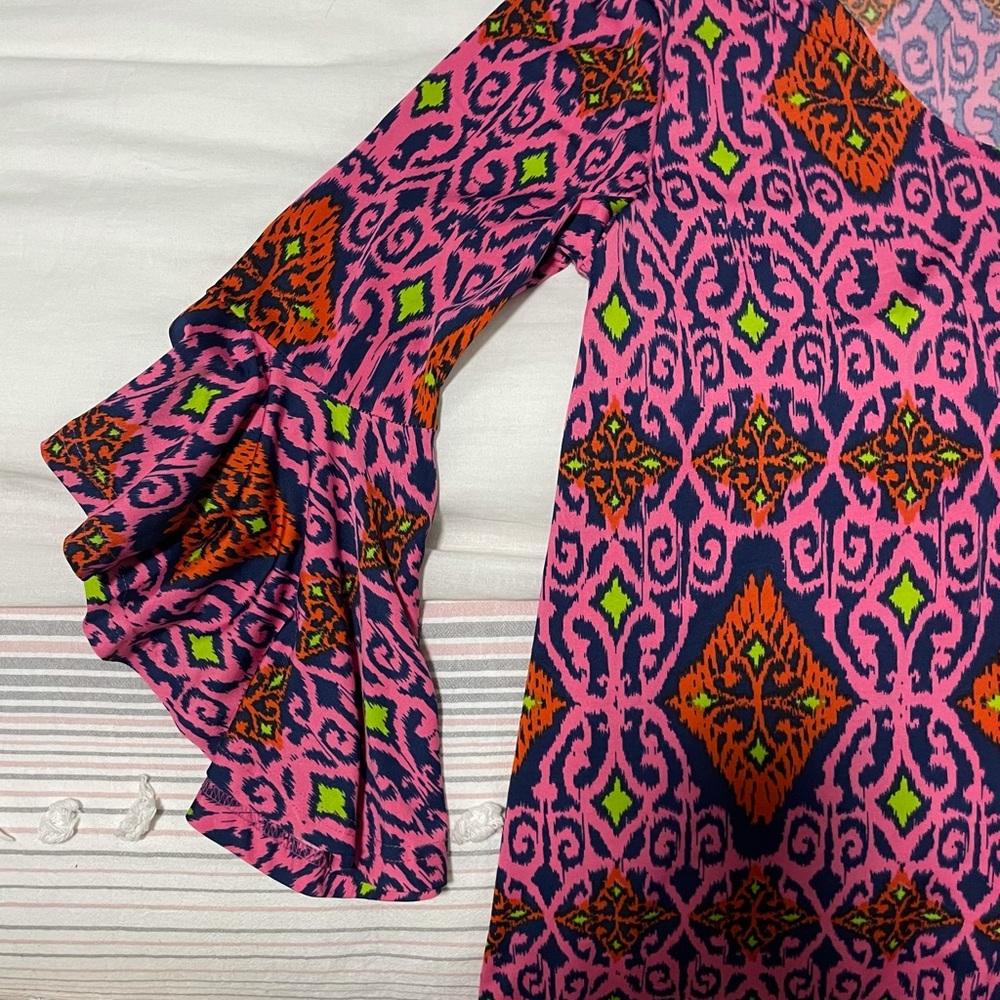 Buckhead Betties M Medium Blouse Ruffled Sleeves